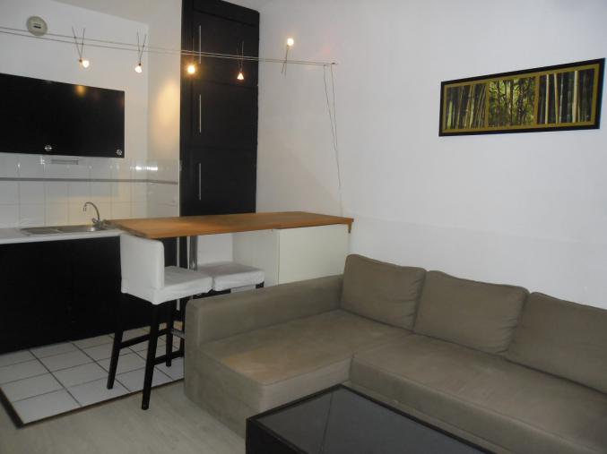 Loue Charmant T2 ent. meublé Quartier Saint-Pierre