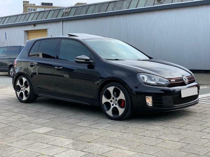 Volkswagen Golf 1.9 TDI - 90 Sport