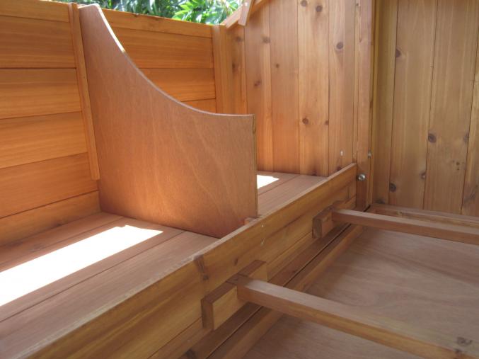 POULAILLER AVEC CAGE