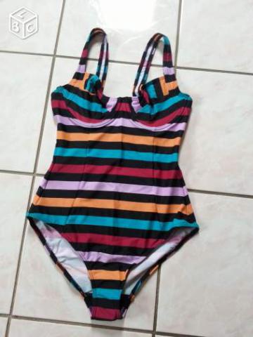 Maillot de bain femme 1P noir multicolore T 40 - 85 B  NEUF