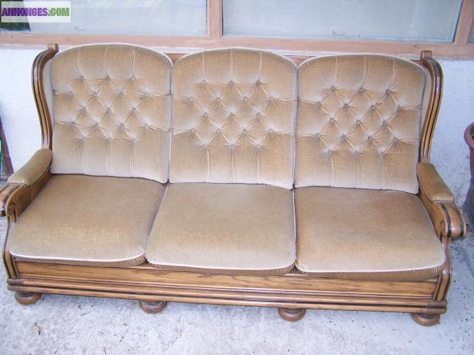 CANAPE  3  PLACES  EN CHENE