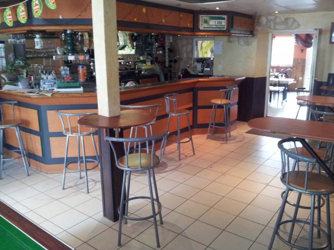 Faire offre !! murs et fonds