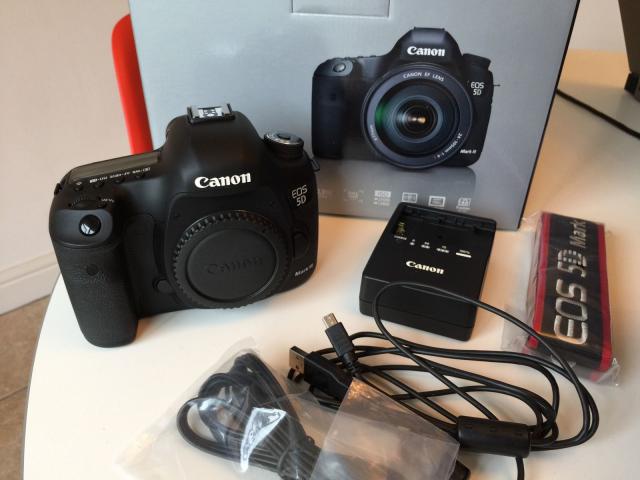 Canon EOS 5D Mark III excellent condition