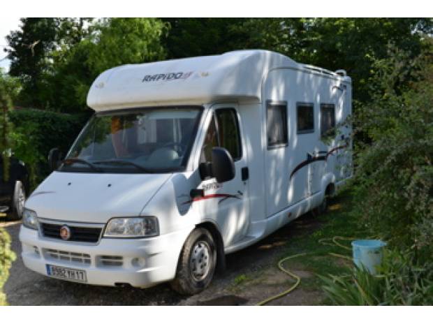 A donner CAMPINGCAR PROFILE RAPIDO 7099 F de 2006 