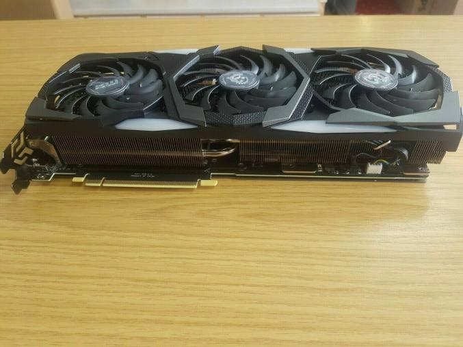 MSI Carte graphique GeForce RTX 2080 Ti GAMING X TRIO - 11 Go
