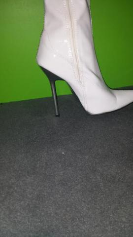 Cuissarde blanche a talon aiguille