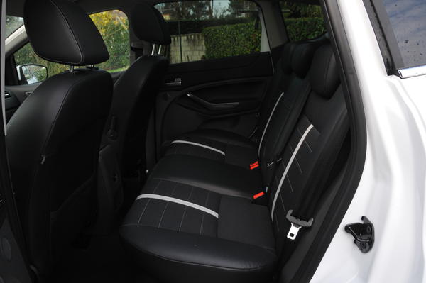 Ford Kuga titanium 140cv