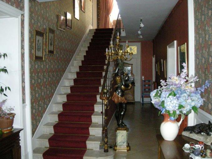 Maison de Maitre/TGV