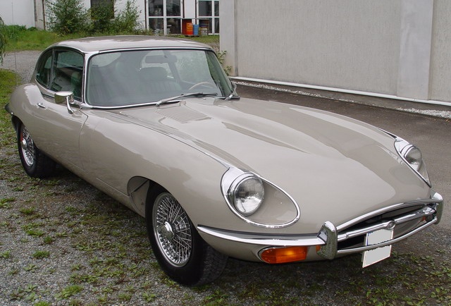 Jaguar E-Type S2 Coupe