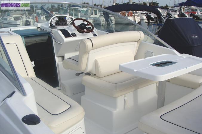 Vedette Bénéteau Flyer 701
