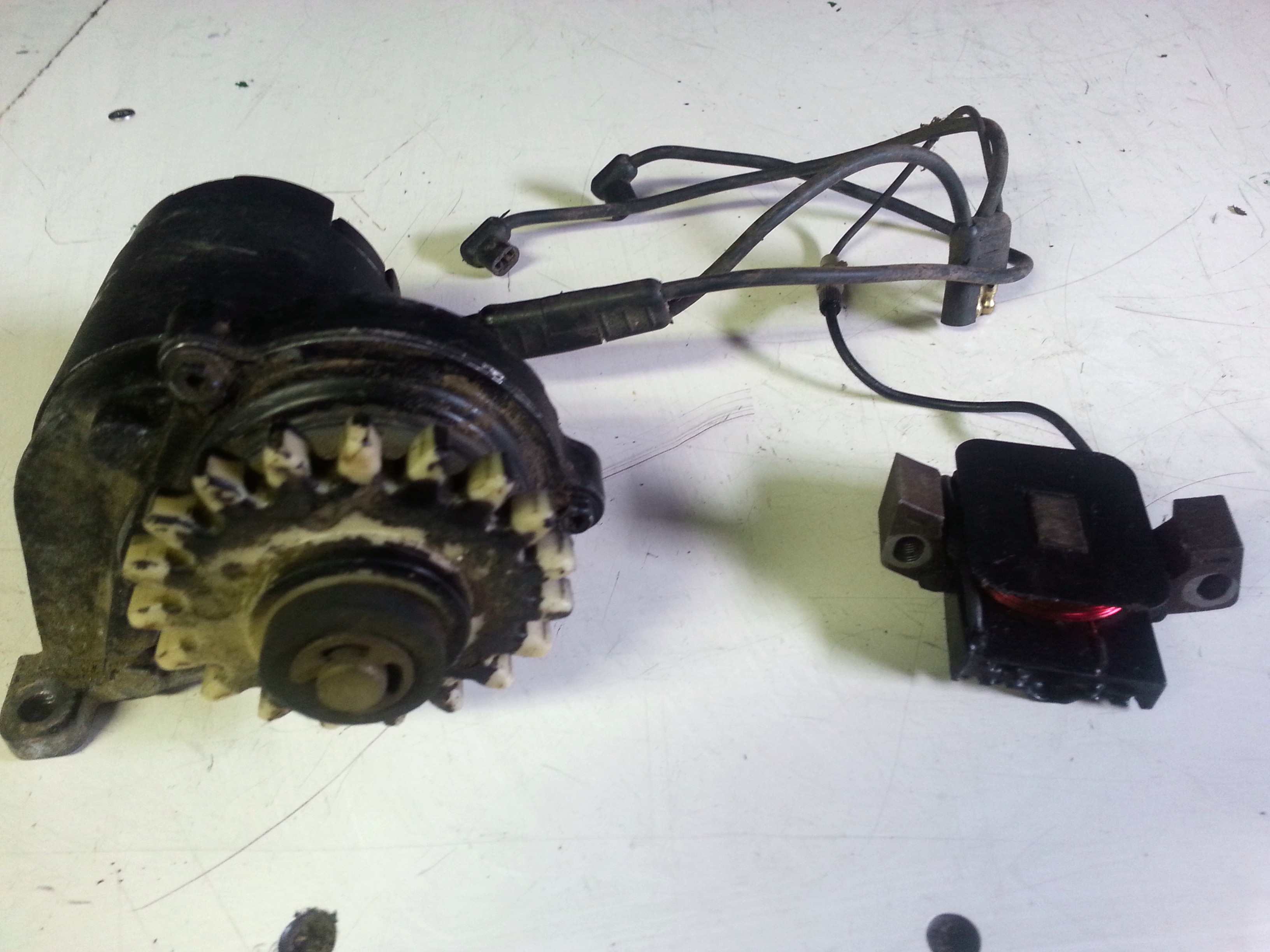 Démarreur de tondeuse Brigg & Stratton 13/05