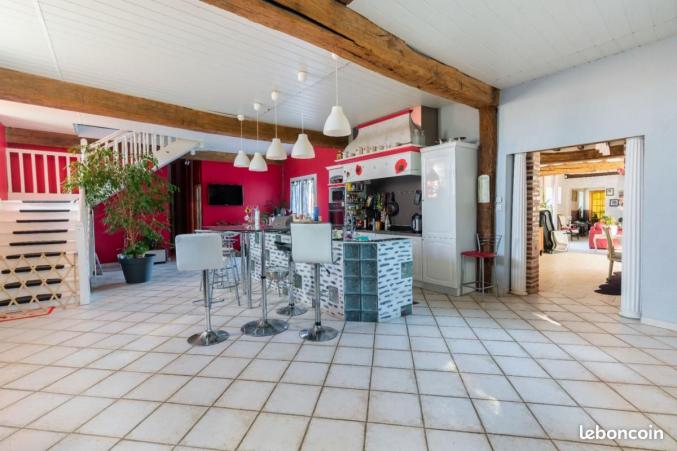 Propriété au grand calme sans voisins à 1 h Paris artisan etc