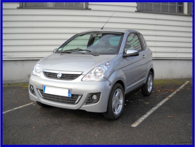 VOITURE AIXAM CITY
