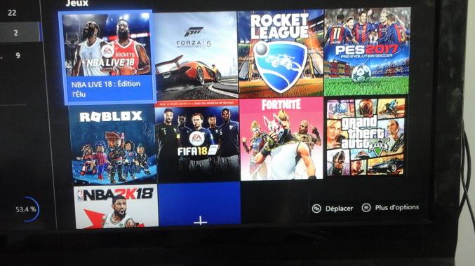 Xbox One + 1 manette + 10 jeux