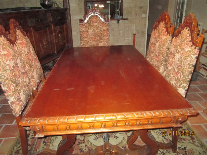 Belle salle a manger ancienne