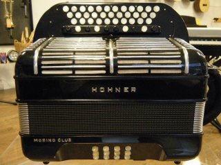 Accordéon diatonique Hohner Morino V