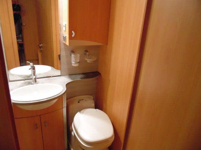 Camping car pilote integral