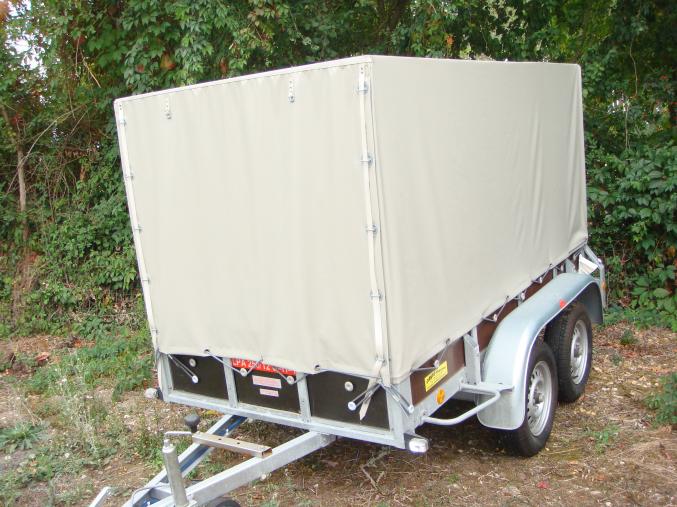 Fourgon + remorque porte voiture