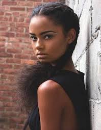 Coiffeuse Afro-Européenne