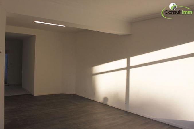 Local professionnel de 60 m² à Lomme (59)