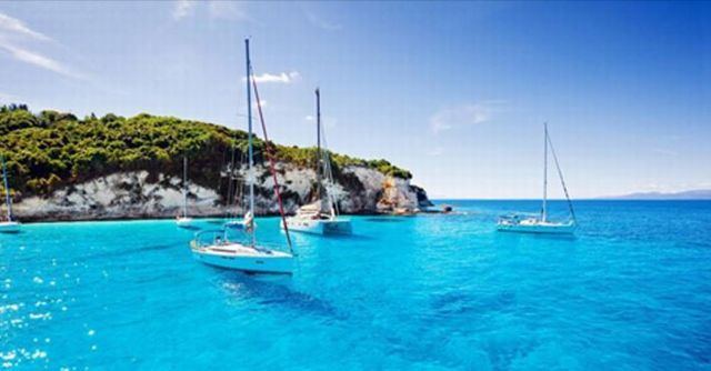 Sortie en mer sur voilier dans les plus belles criques de la cote d'azur