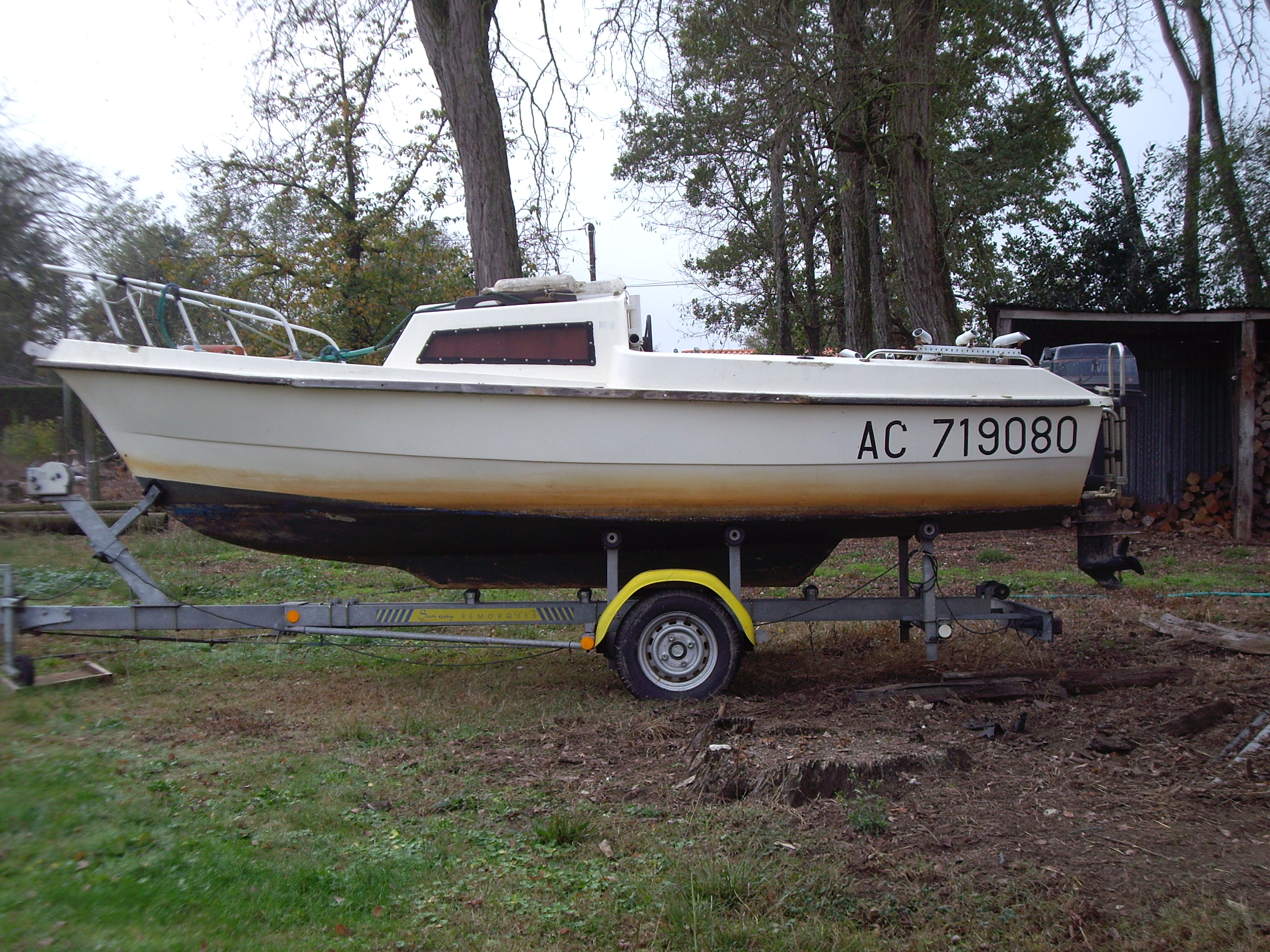 Bateau peche promenade