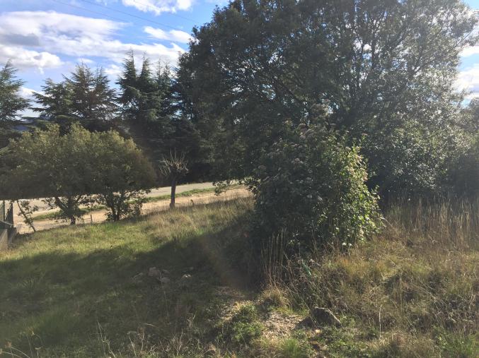 Terrain constructible avec forage