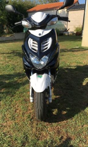 Scooter nitro MBK 2016