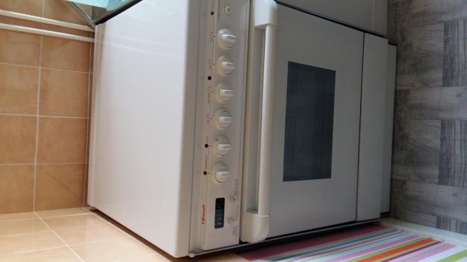 Gaziniere  four électrique