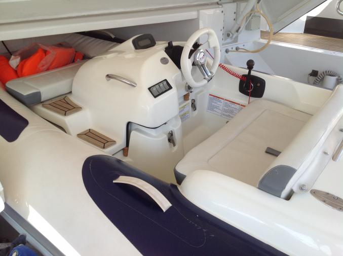 Vds Tender Avon Jetsport 330