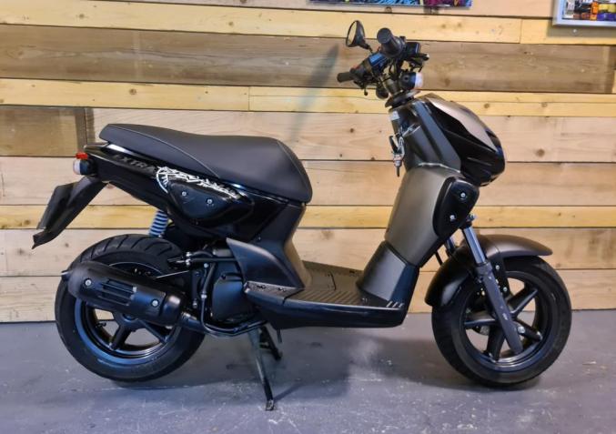 MBK STUNT NAKED 50 cm3