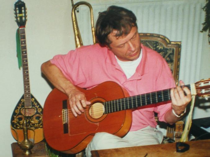 GUITARE Cours + Stages en Savoie, par Concertiste 58 ans, Albertville, Ugine, Faverges
