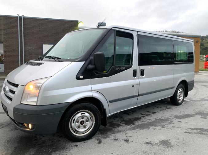 Ford Transit 9 SIÈGES