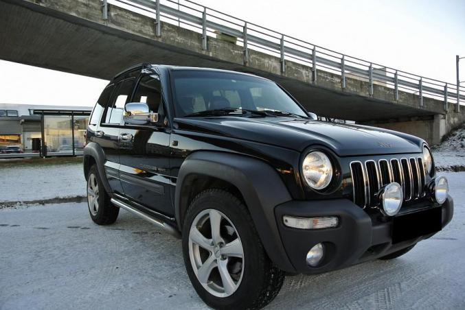 JEEP CHEROKEE 2,5CRD SPORT 4X4