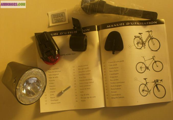 LUMIERES AVANT ET ARRIERE VELO