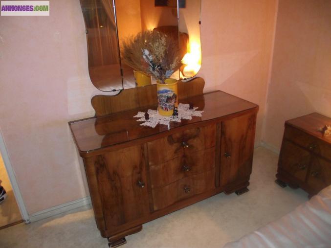 Chambre à coucher bois massif