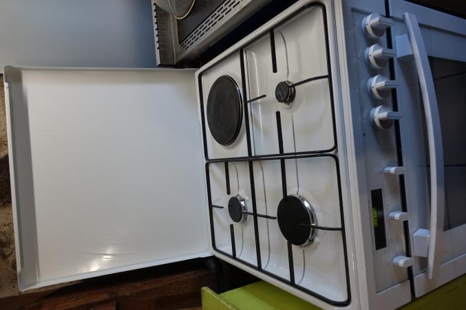 Vend cuisiniére état neuf