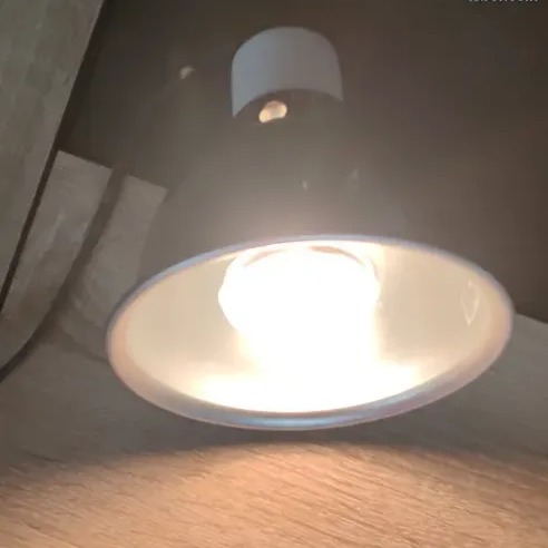 Lampe ampoule UVA 35% et pince avec pot