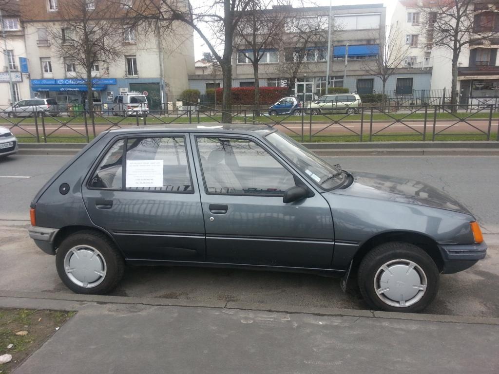 205 GR 1.1 L  4 Vitesses