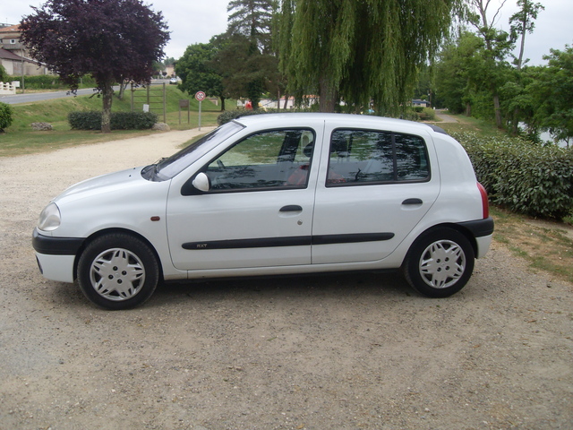 Clio 2 ideal jeune conducteur