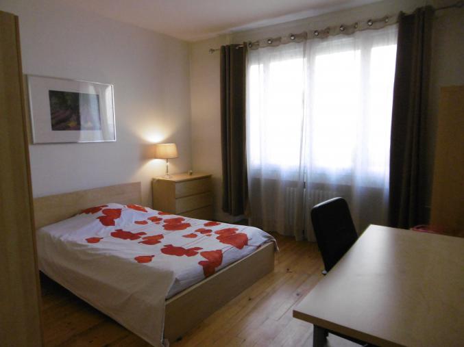 Appartement MEUBLE rue désiré claude 