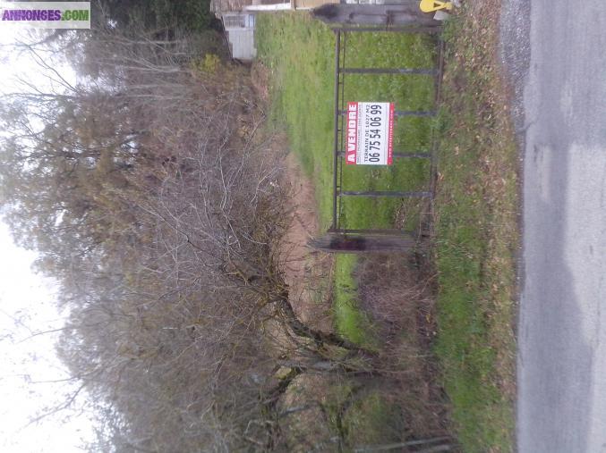 Terrain constructible 1027 m2