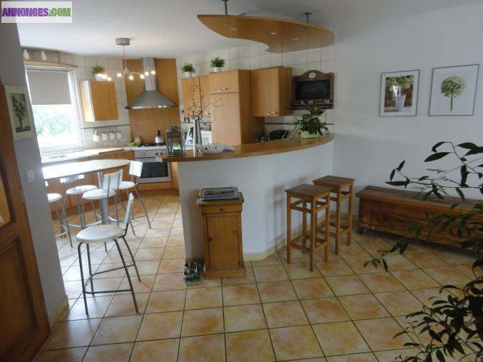 Maison hors lotissement,120m2,5pieces,5ares