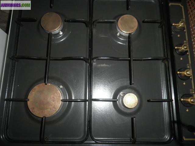 Complet four avec plaque et meuble