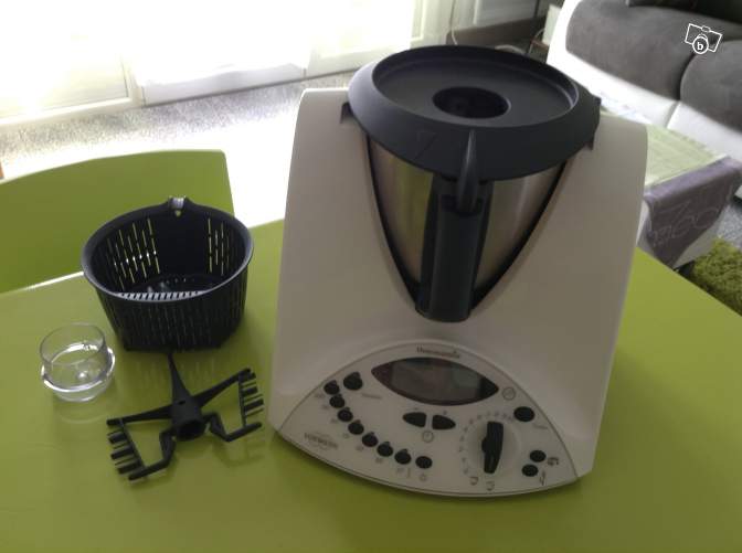 Robot thermomix TM31 de marque VORWERK 
