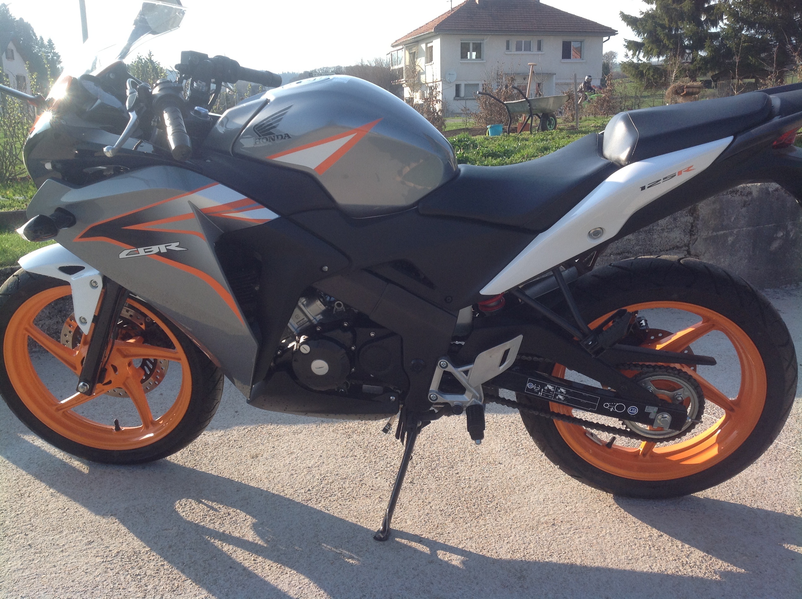 Honda CBR 125 R
