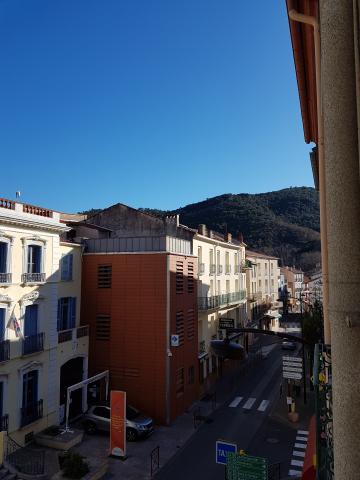 Appt spacieux, rue principale, 5min des cures