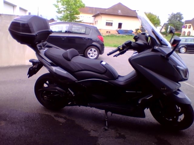 Scooter T-MAX ABS Luxe