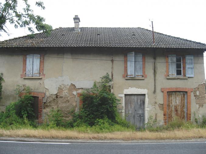 Maison dauphinoise à rénover