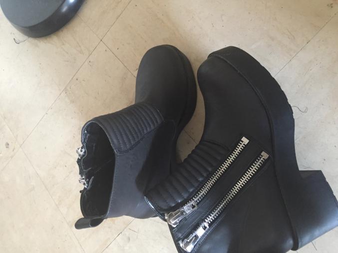 Belle bottine noir River Island